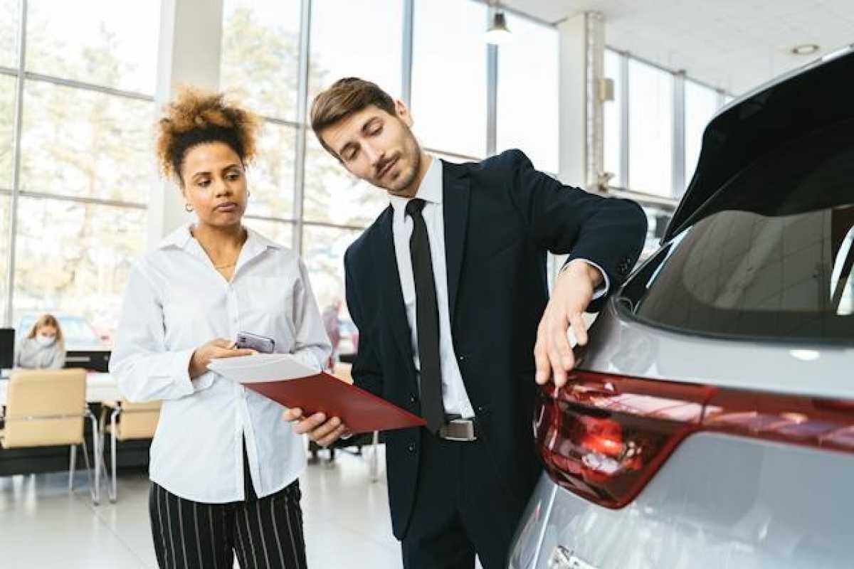 Essential Features to Look for When Buying a New Car